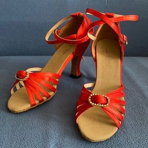 Like NEW Satin Shoes